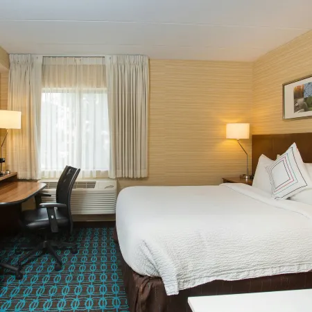 Fairfield Inn Manchester-Boston Regional Airport