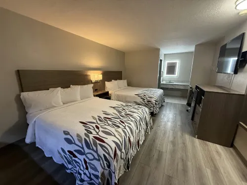 Red Roof Inn Reno - Cho phép mang theo thú cưng
