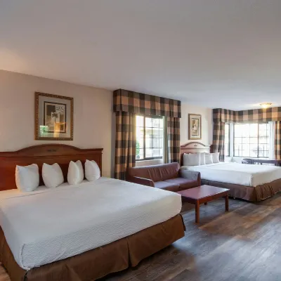 Studio City Court Yard Hotel Hotels near Beverly Park