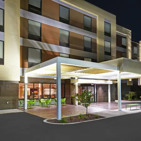 Home2 Suites by Hilton Utica