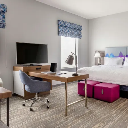 Hampton Inn & Suites Bridgeview Chicago