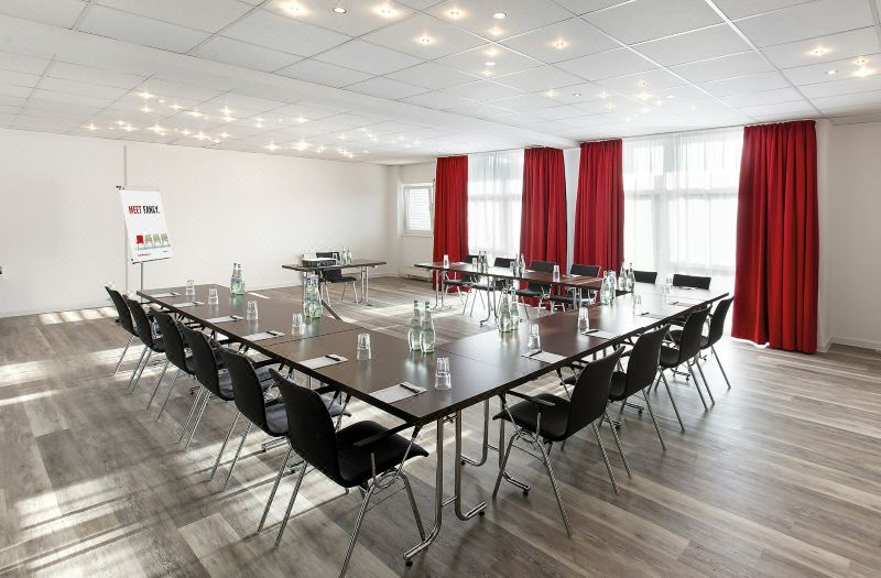 Dormero Hotel Hannover-Langenhagen Airport photo 4