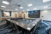 Fairfield Inn & Suites Gainesville I-75 - parking