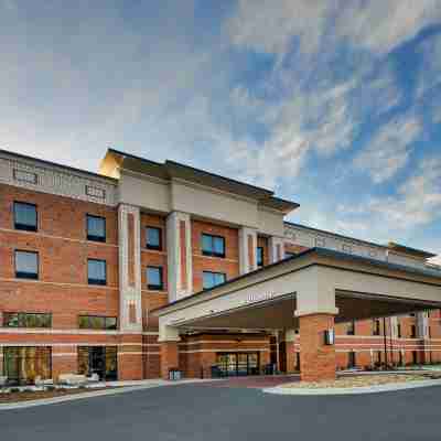 Hampton Inn & Suites by Hilton Knightdale Raleigh Hotel Exterior