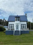 Oceanfront 3-Bedroom Captain's House - Kitchens