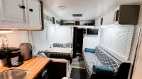 Vintage RV & Spa Experience for 3 - Homestays