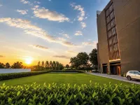 Ramada Encore by Wyndham Ayodhya Takpura - 2-Star