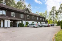 Hestra Guesthouse - parking