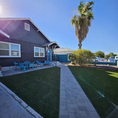 Downtown Phoenix Apt w/ Beautiful Patio & Parking