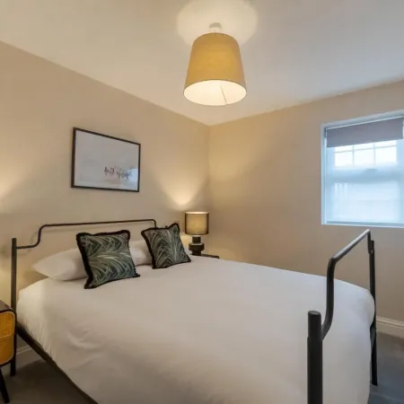 Charming 2 BDR in Windsor - VAT Q - By Tempstay