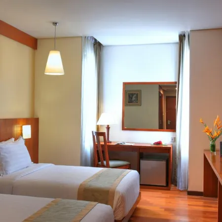 Oak Tree Emerald Hotel & Conventions Semarang