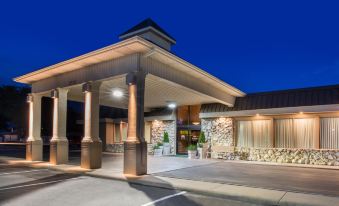 Ramada by Wyndham Midtown Grand Island