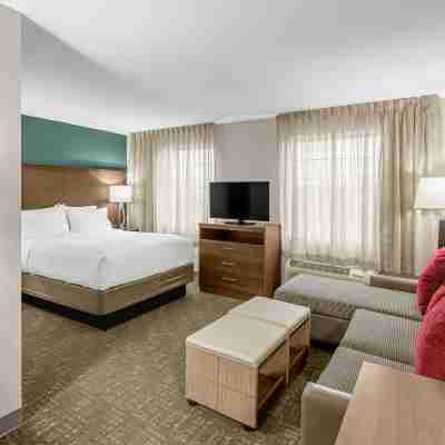 Staybridge Suites Chattanooga-Hamilton Place Rooms