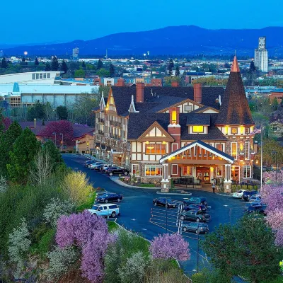 Holiday Inn Express SPOKANE-DOWNTOWN by IHG Hotels near Monroe Street Bridge