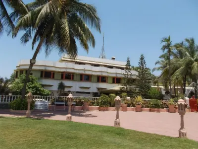 Sandy Resort Các khách sạn gần Nani Daman