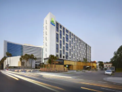 Holiday Inn Express SYDNEY AIRPORT by IHG Hotels in Mascot