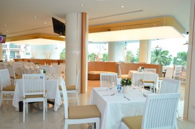 レストラン エーワン ザ ロイヤル クルーズ ホテル パタヤの写真