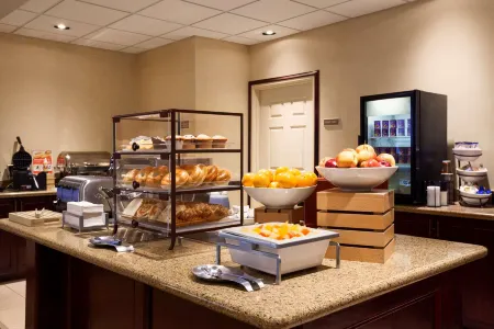 Country Inn & Suites by Radisson, College Station, TX