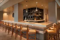Embassy Suites by Hilton Monterey Bay Seaside - bar