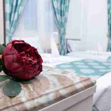 Bella Vista Apartment up to 3 Persons - Feel Home Away from Home Rooms