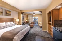 Legacy Golf Resort Hotels in South Mountain
