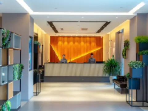 Excellent Hotel (Guanyin Airport Branch) Hotel di Suining