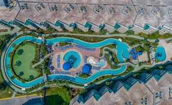 Phoenix on the Bay by Brett Robinson Vacations