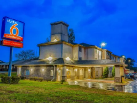 スタジオ 6 オペリカ アラバマ - オーバーン アラバマ オペライカのホテル