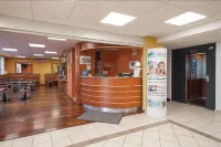 Brit Hotel Saumur Hôtels à : Distré