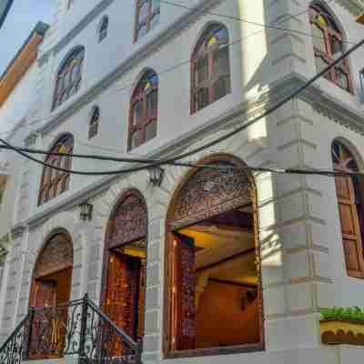 Tembo Palace Hotel Hotel Exterior