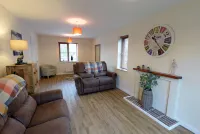Coppins Park - Pet friendly
