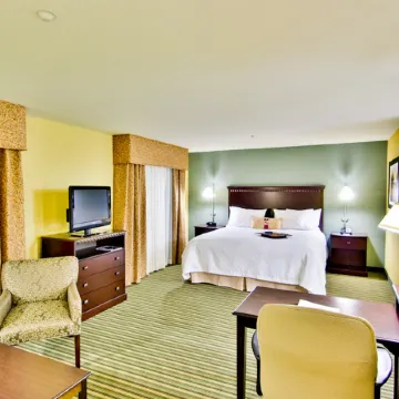 Hampton Inn & Suites Moreno Valley
