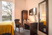 Black Ivy Hotels in Edinburgh