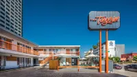 The Tangerine - a Burbank Hotel