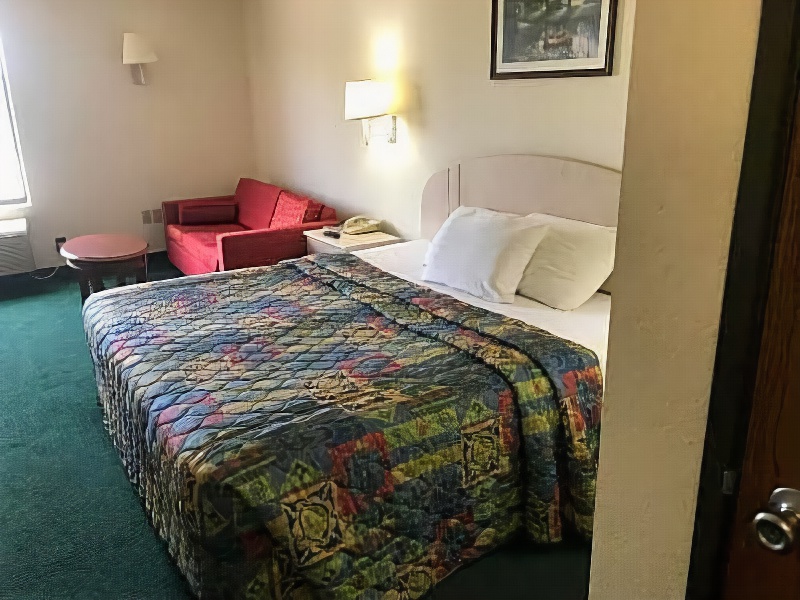 Americas Best Value Inn & Suites Pinckneyville