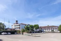 Hotel Jerez & Spa Hotels near Bodegas Luis Perez