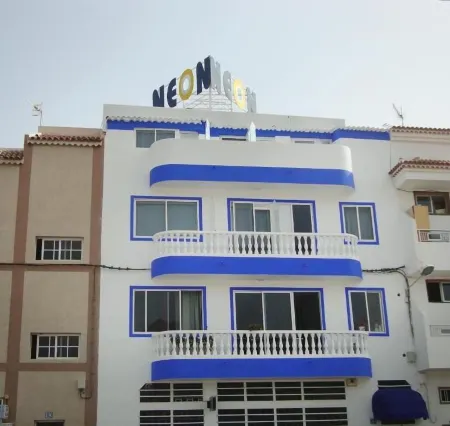 Hostel Neon Tenerife