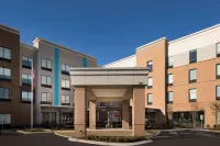 Home2 Suites by Hilton Murfreesboro Отели рядом с достопримечательностью «Джорджтаун сквер»
