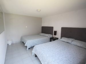 Casa En Zona Residencial Cuernavaca 10 Personas