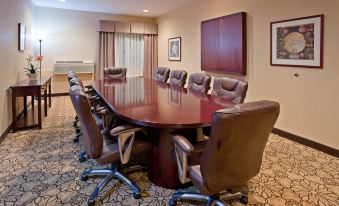 Holiday Inn Express & Suites ST. Paul - Woodbury