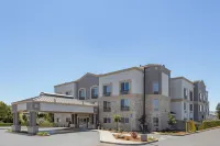 Holiday Inn Express & Suites San Jose-Morgan Hill