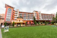 Hrizantema- All Inclusive Hotel - parking