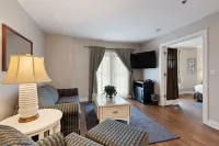 Charlevoix Inn & Suites SureStay Collection by Best Western Hotels in Charlevoix