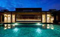 Radisson Blu 1882 Hotel, Barcelona Sagrada Familia - Pools