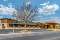 Clarion Inn & Suites Các khách sạn ở Roswell