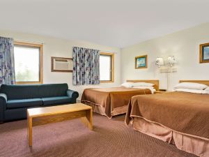 Travelodge by Wyndham Valleyfair Shakopee