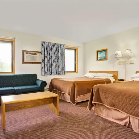 Travelodge by Wyndham Valleyfair Shakopee