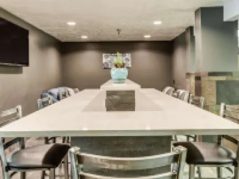 SureStay Plus Hotel by Best Western Post Falls ポスト・フォールズのホテル