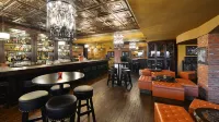 Prestige Beach House, BW Premier Collection Hoteles en Central Okanagan