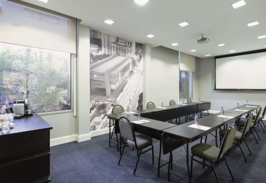 Mercure Sao Paulo PaulistaHotel Overview